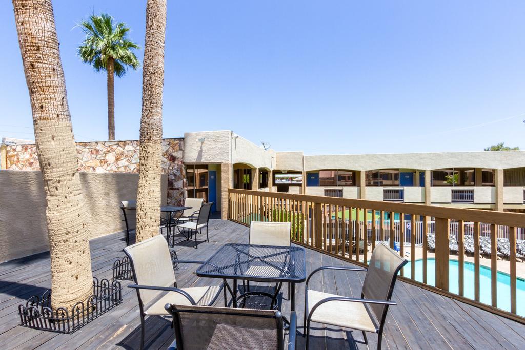 Motel 6 Glendale AZ Buitenkant foto