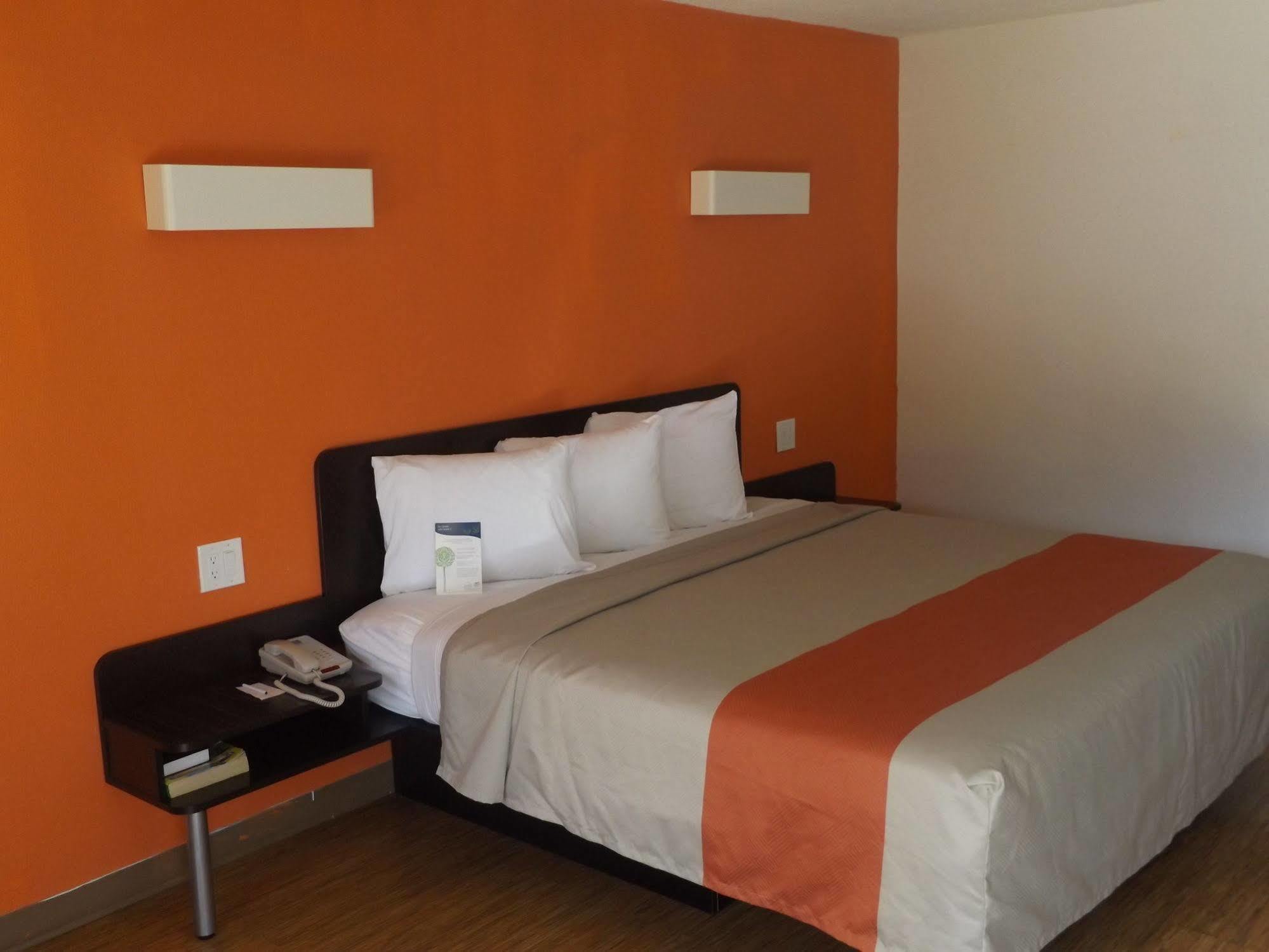 Motel 6 Glendale AZ Buitenkant foto