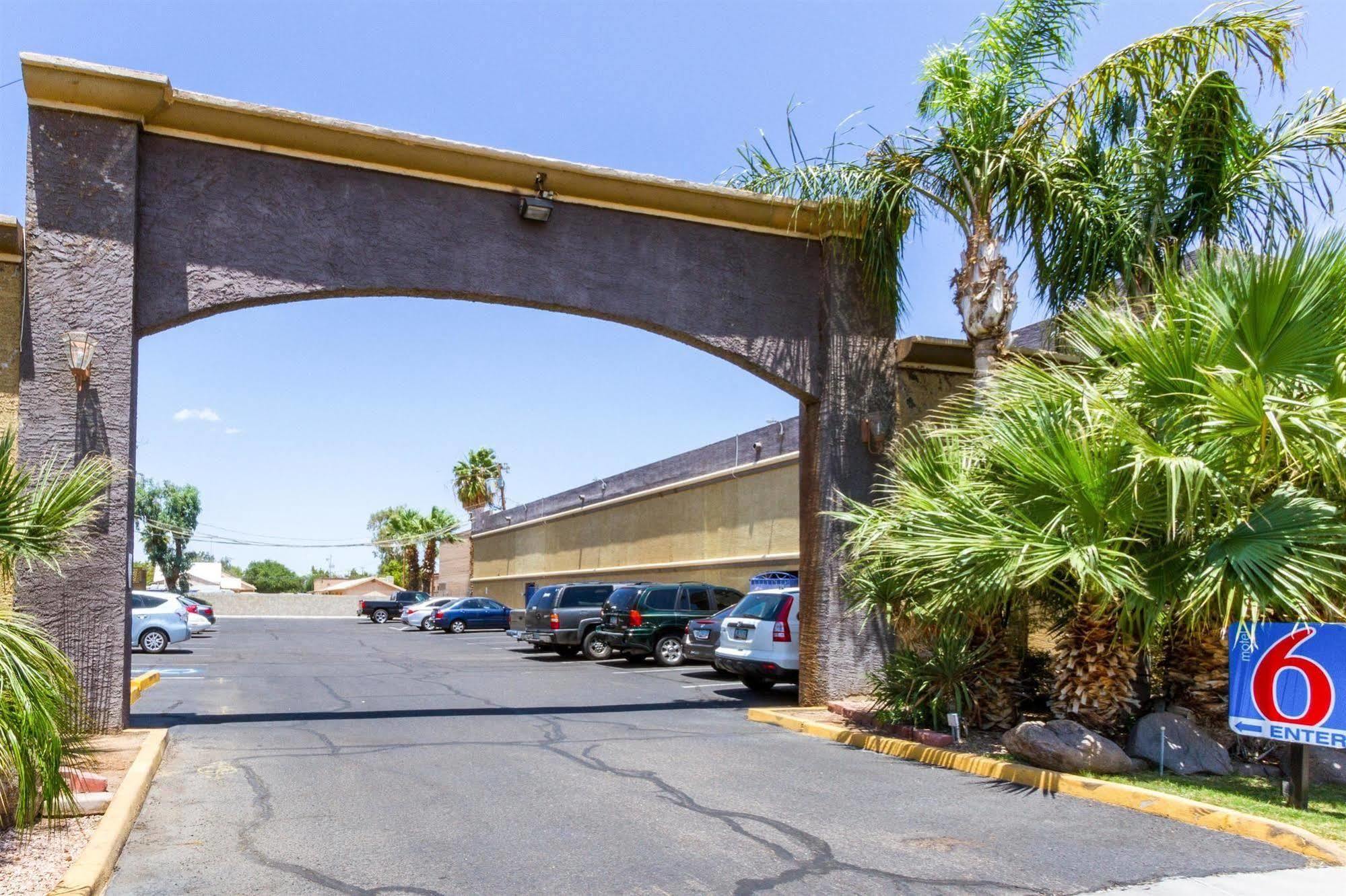 Motel 6 Glendale AZ Buitenkant foto