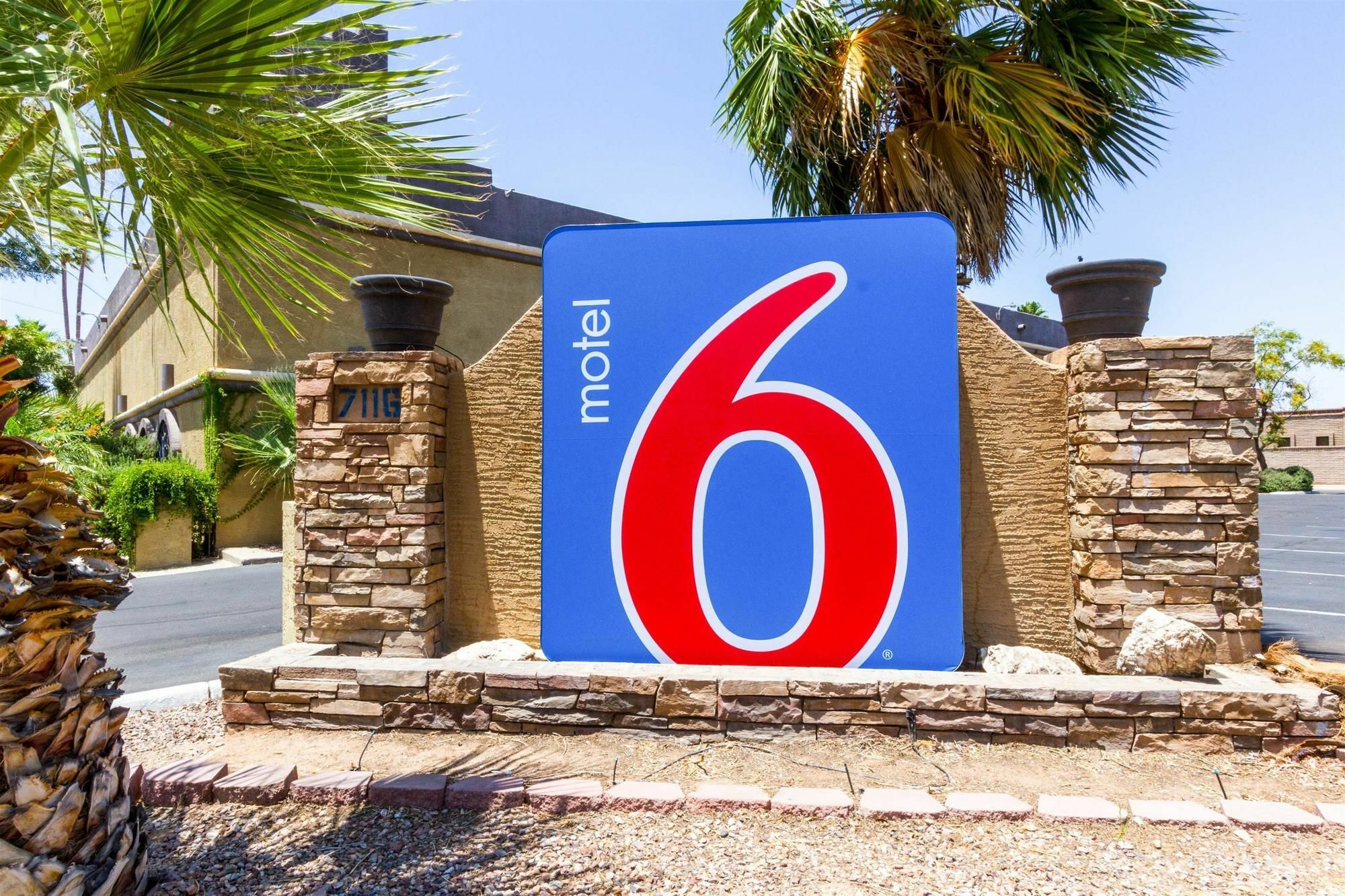 Motel 6 Glendale AZ Buitenkant foto